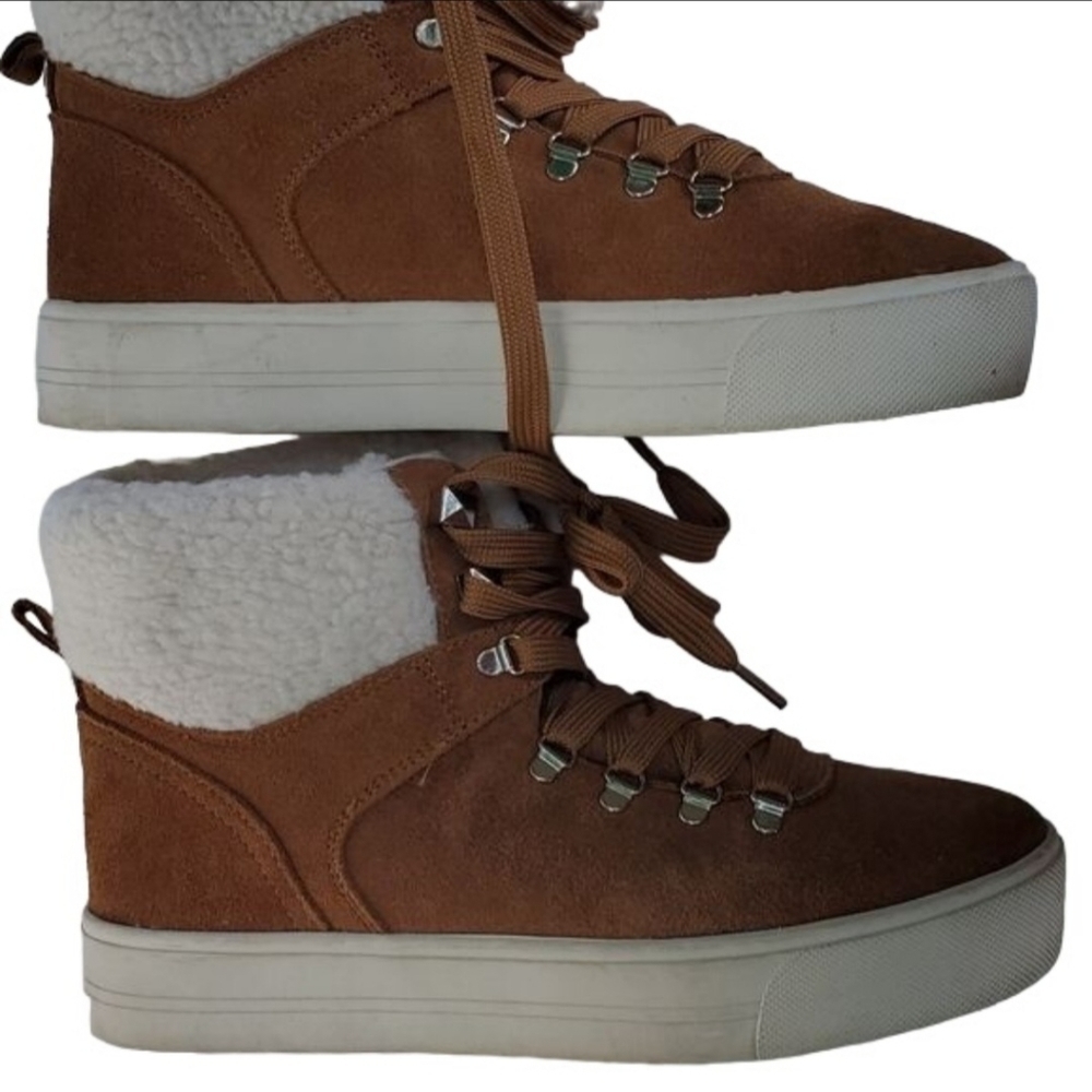 Marc Fisher MFDAIRE Genuine Suede Ankle Boot Size 7.5